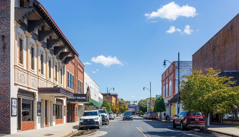 Downtown street view with shops in Asheboro, North Carolina